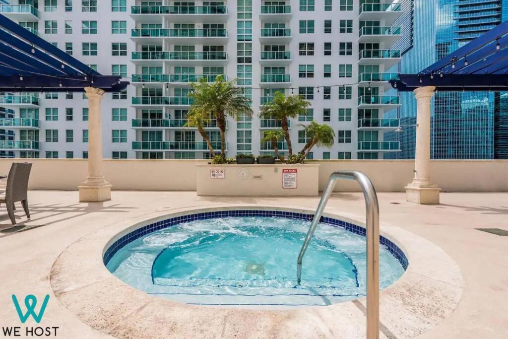 We Host - Amazing Condo Brickell With Ocean-Pool View Miami Zewnętrze zdjęcie